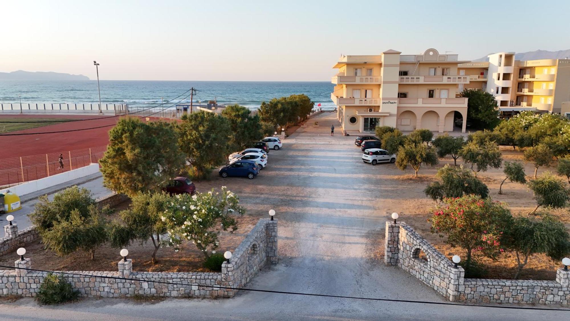 Galini Beach Hotel Kissamos Bagian luar foto